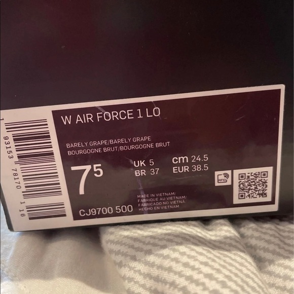 Nike Air Force 1 barely grape checkered sneakers - Picture 5 of 5